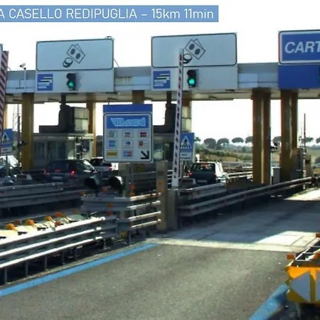 Maya's 아파트 몬팔코네