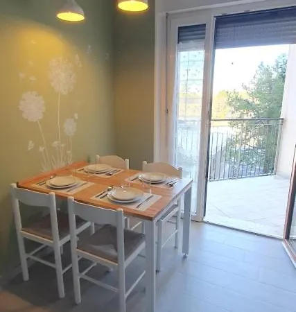 Maya's 公寓 蒙法尔科内