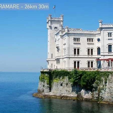 Maya's * Monfalcone